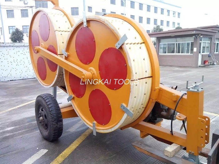 Ausrüstung zum Bespannen von hydraulischen Stromleitungen für Drahtseile mit MC Nylon Bull Wheel